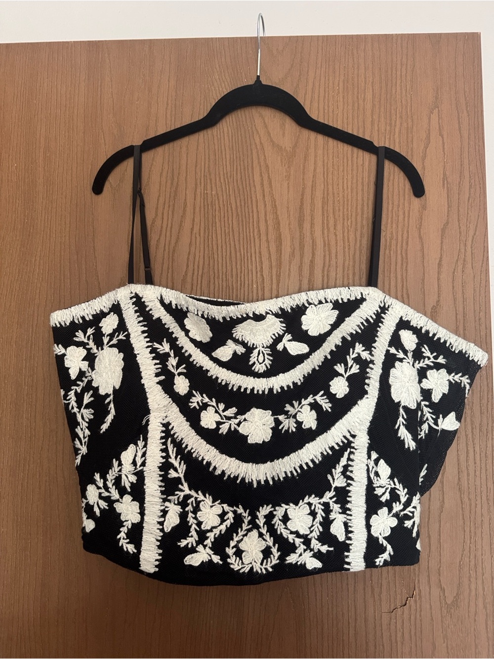 Lauren Ralph Lauren Black Crop Top with White Floral Embroidery